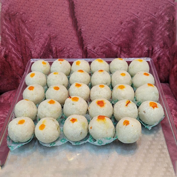buy return gifts for baby shower and announcements, Mithai, buy online premium sweets gift for wedding, buy online premium sweets online gifting boxes for corporate, order premium gift hampers mithai and wedding gifts, dry fruit boxes for wedding and engagement announcement